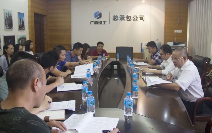 聚会现场。。。。。谭倩文摄.jpg