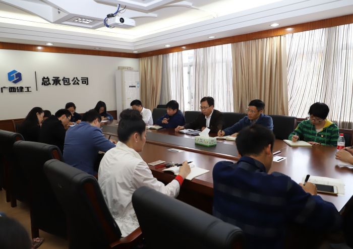 聚会现场。。。。。。李立云 摄.jpg