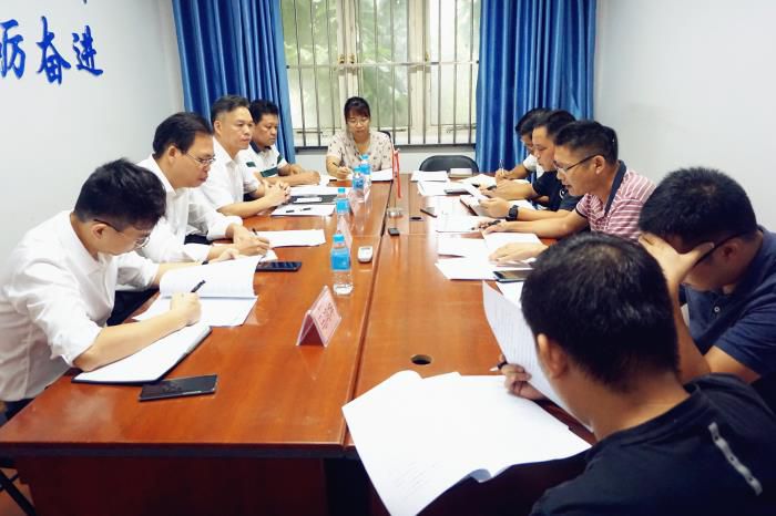 5聚会现场。。。。。谢微旋 摄700.JPG