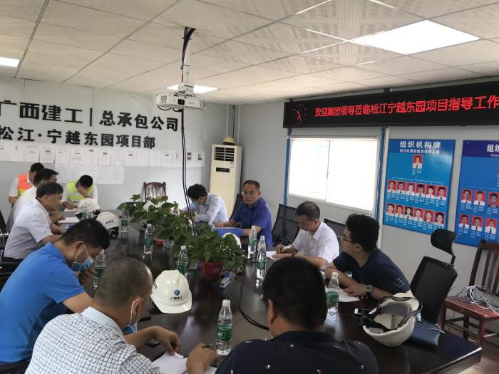 16.2聚会现场。。。。。。。邓灿滨 摄700.jpg