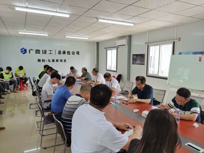 聚会现场。。。。。 叶振鹏 摄.jpg