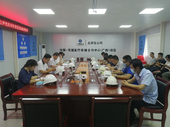 聚会现场。。。。。 刘萌萌 摄.jpg