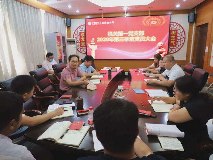 58聚会现场。。。。。。。。谭龙 摄.jpg