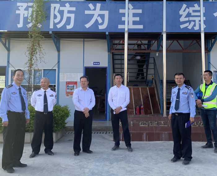 60调研现场。。。。。。。 王妤瑶 摄.jpg