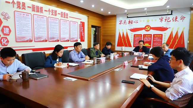 中心组第二次学习聚会现场。。。。。李立云 摄（修图）.jpg