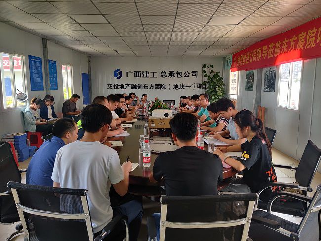 聚会现场。。。。。。。。赵雲 摄（修图）.jpg