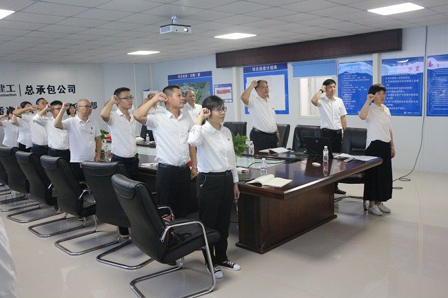 重温入党誓词。。。。。张钊林 摄（修图）.jpg