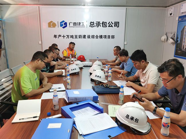 聚会现场。。。。。。林劭鸿 摄（修图）.jpg