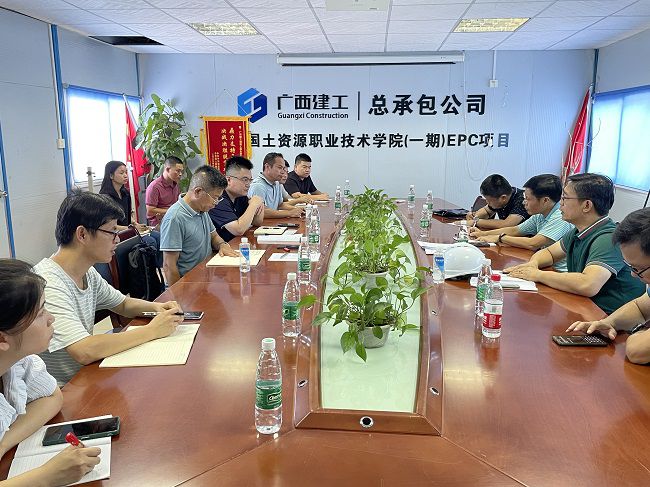聚会现场。。。。。。。刘博群 摄（修图）.jpg