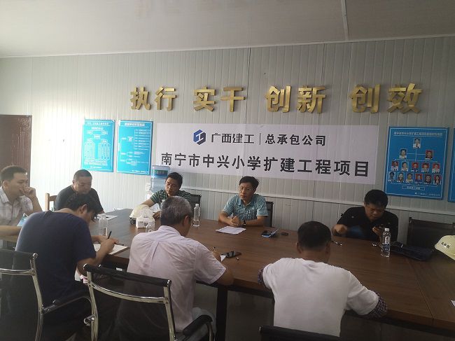 聚会现场。。。。。。邓胜华 摄（修图）.jpg