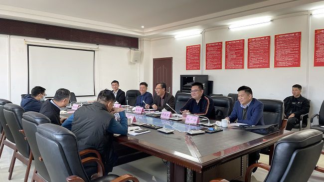 聚会现场。。。。。何小欢 摄（修图）.jpg