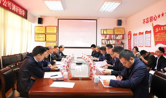 聚会现场。。。。。。杨钰 摄（修图）.jpg