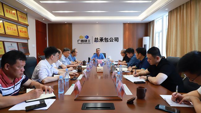 聚会现场。。。。。ㄔ迹0.jpg