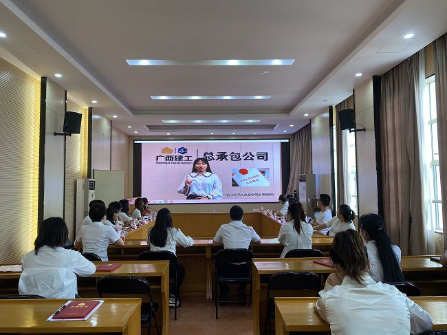 学习现场。。。。。；；；；；；畦磋 摄（修图）.jpg