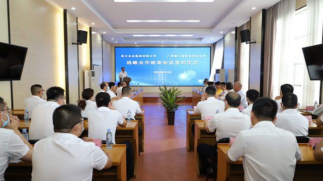 仪式现场。。。。。ㄐ尥迹.jpg
