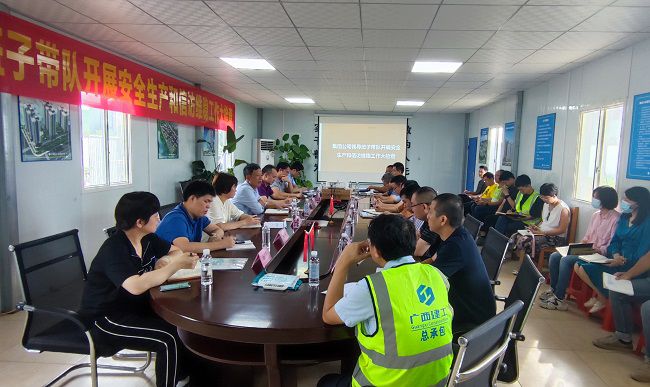 聚会现场。。。。。。陈坤钊 摄（修图）.jpg