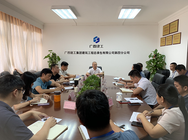 聚会现场。。。。。。。。蔡怡灵 摄（修图）.png