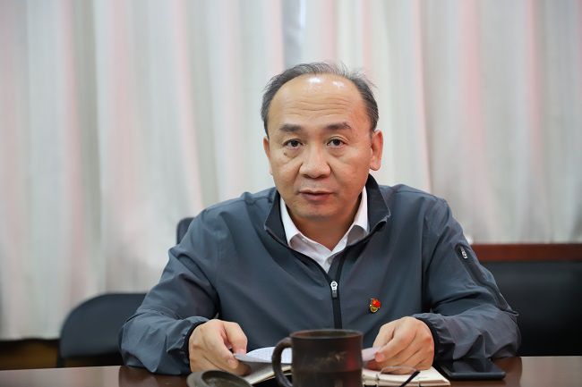 陆烜讲话。。。。。侯健杰摄（修图）.jpg