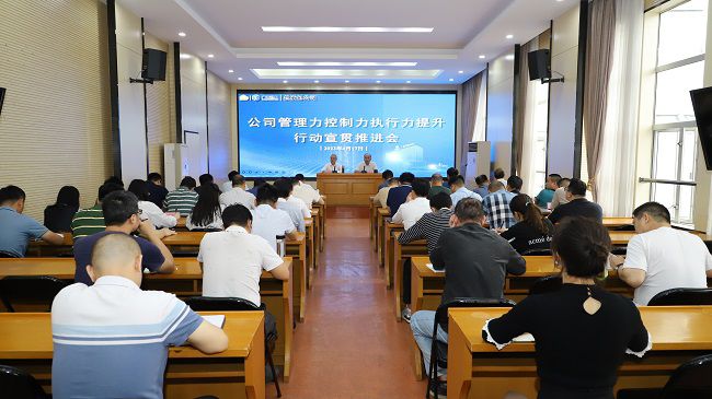 聚会现。。。。。ㄐ尥迹.jpg