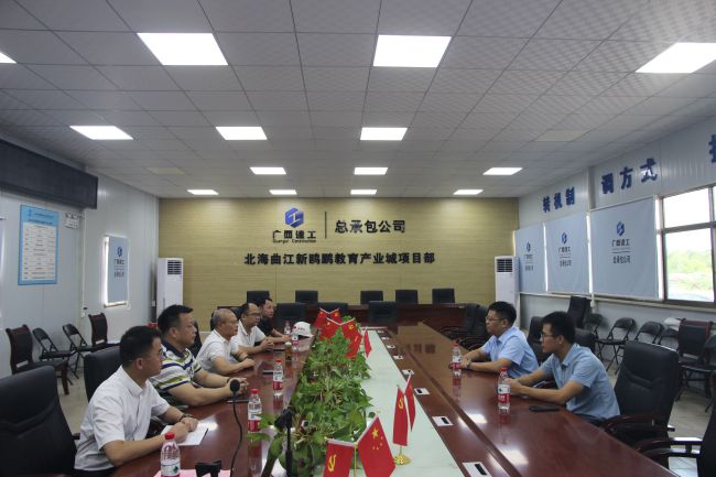 座谈会现场。。。。。梁红玉 摄（修图）.jpg