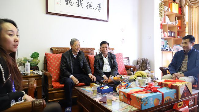 慰问现场。。。。。ㄐ尥迹.jpg