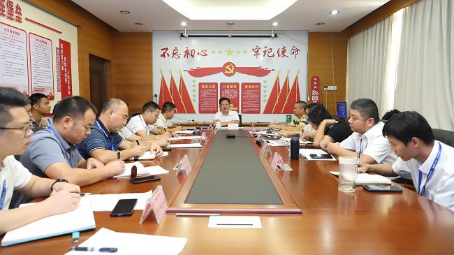 聚会现场。。。。。。。。李立云 摄（修图）.jpg